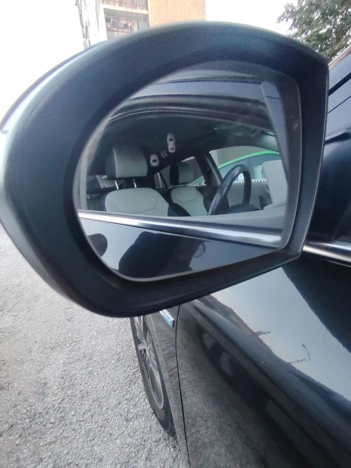 Hyundai Ioniq PLUG-IN, Premium, снимка 13 - Автомобили и джипове - 56334532