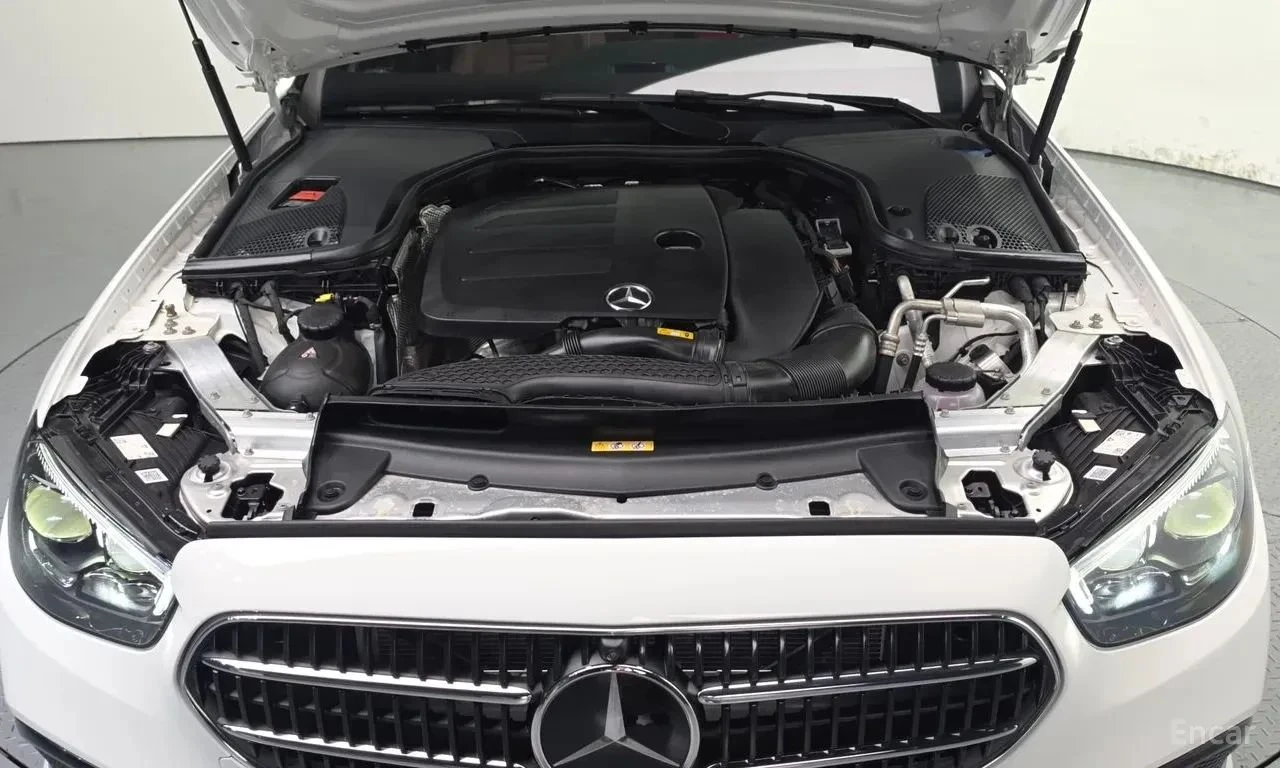 Mercedes-Benz E 350, снимка 16 - Автомобили и джипове - 56727140
