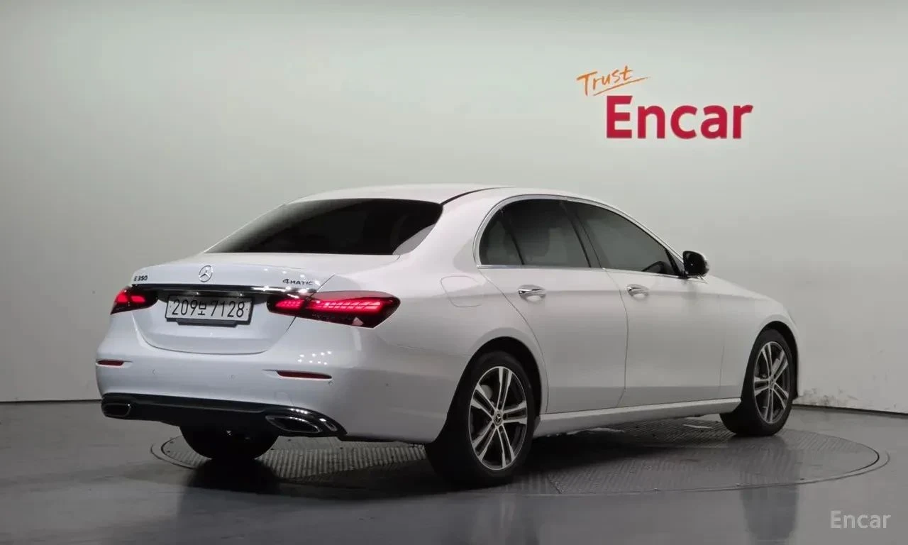 Mercedes-Benz E 350, снимка 2 - Автомобили и джипове - 56727140