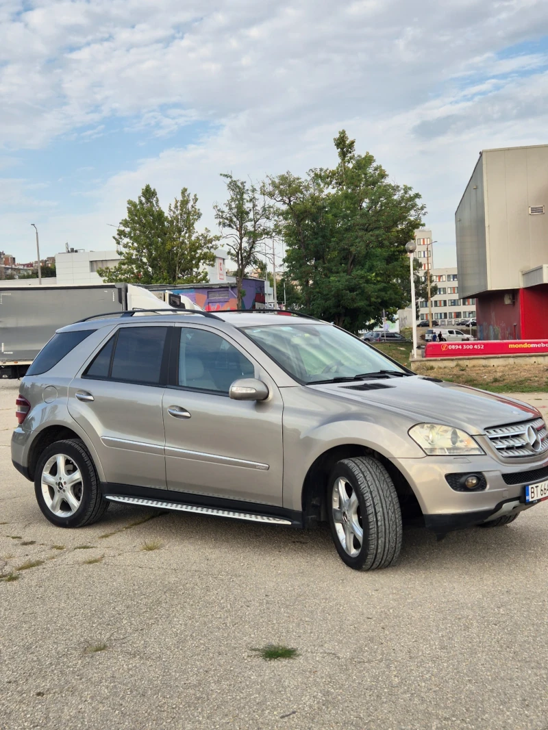 Mercedes-Benz ML 320, снимка 4 - Автомобили и джипове - 48911449