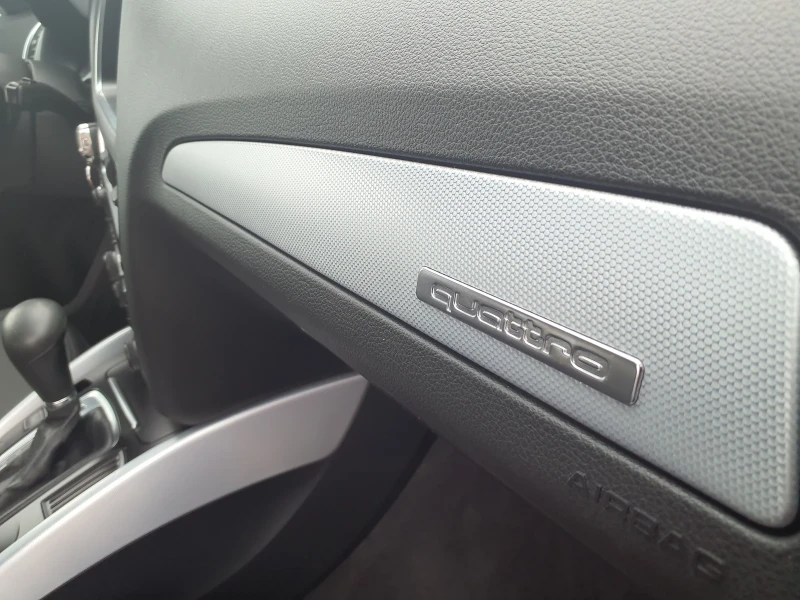 Audi Q5 3.0 TDI 4x4 , снимка 12 - Автомобили и джипове - 51937488