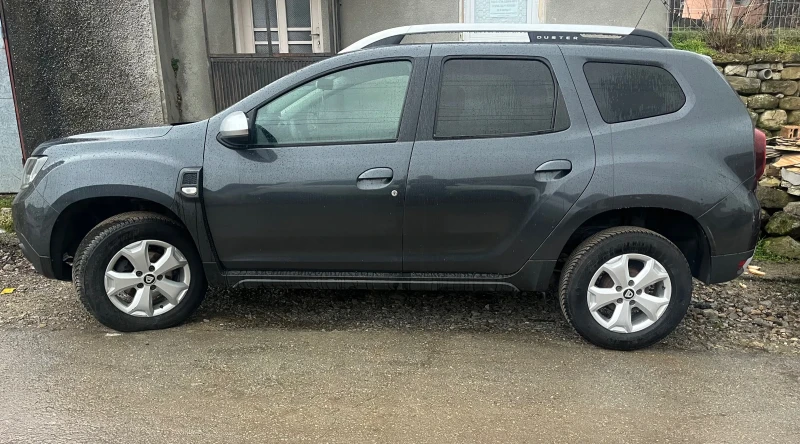 Dacia Duster, снимка 5 - Автомобили и джипове - 53486532