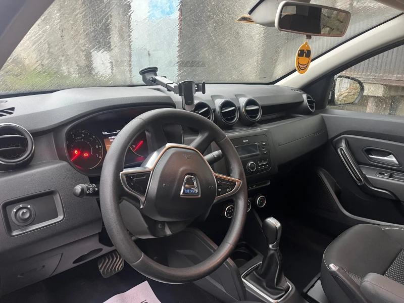Dacia Duster, снимка 10 - Автомобили и джипове - 53486532