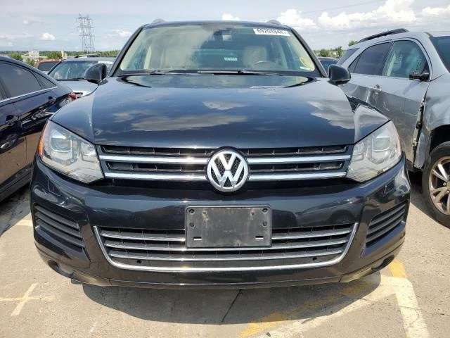 VW Touareg V6, снимка 5 - Автомобили и джипове - 47344044