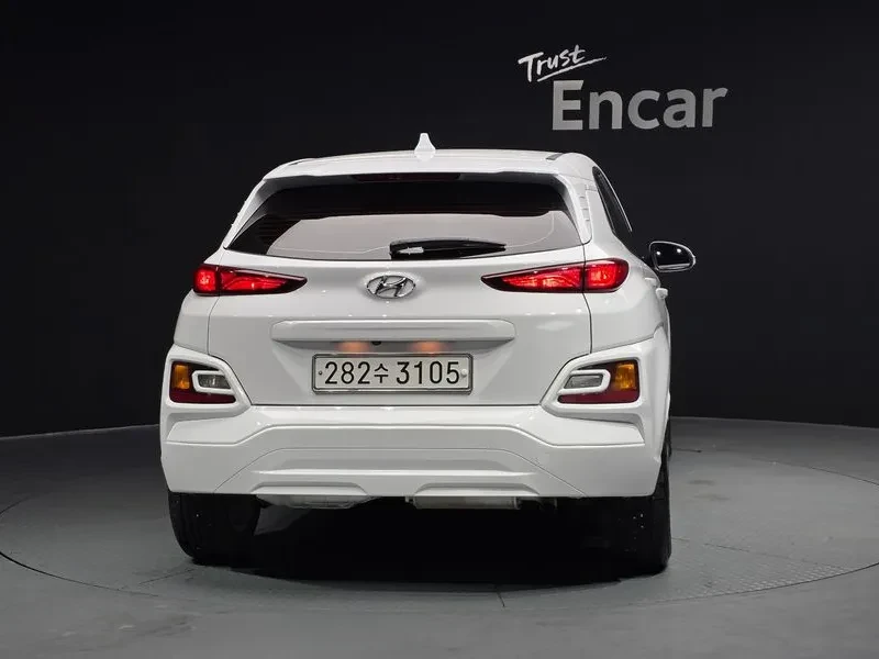 Hyundai Kona 1.6 2WD MODERN CHOICE, снимка 4 - Автомобили и джипове - 55217572