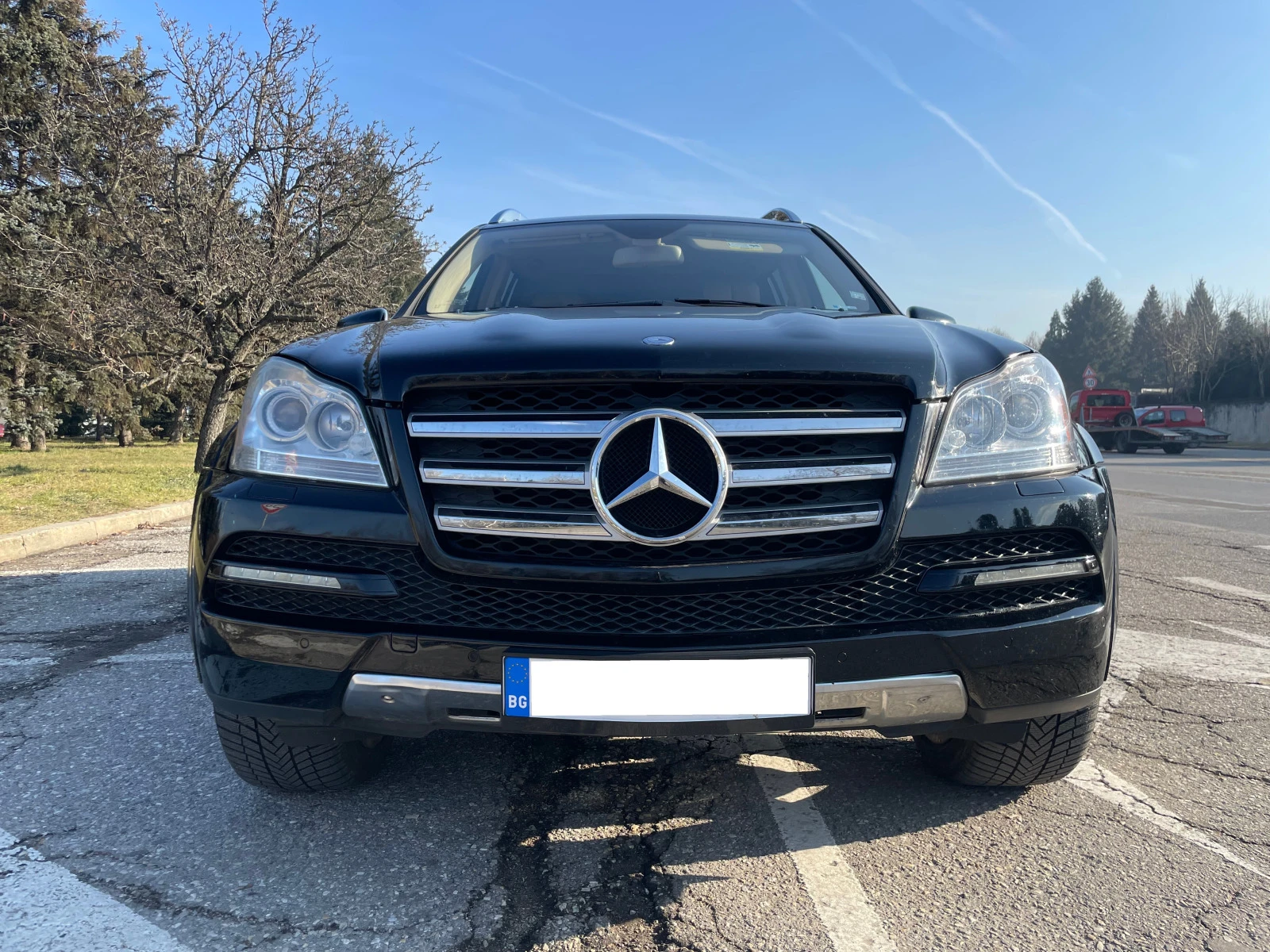 Mercedes-Benz GL 550 - изображение 2