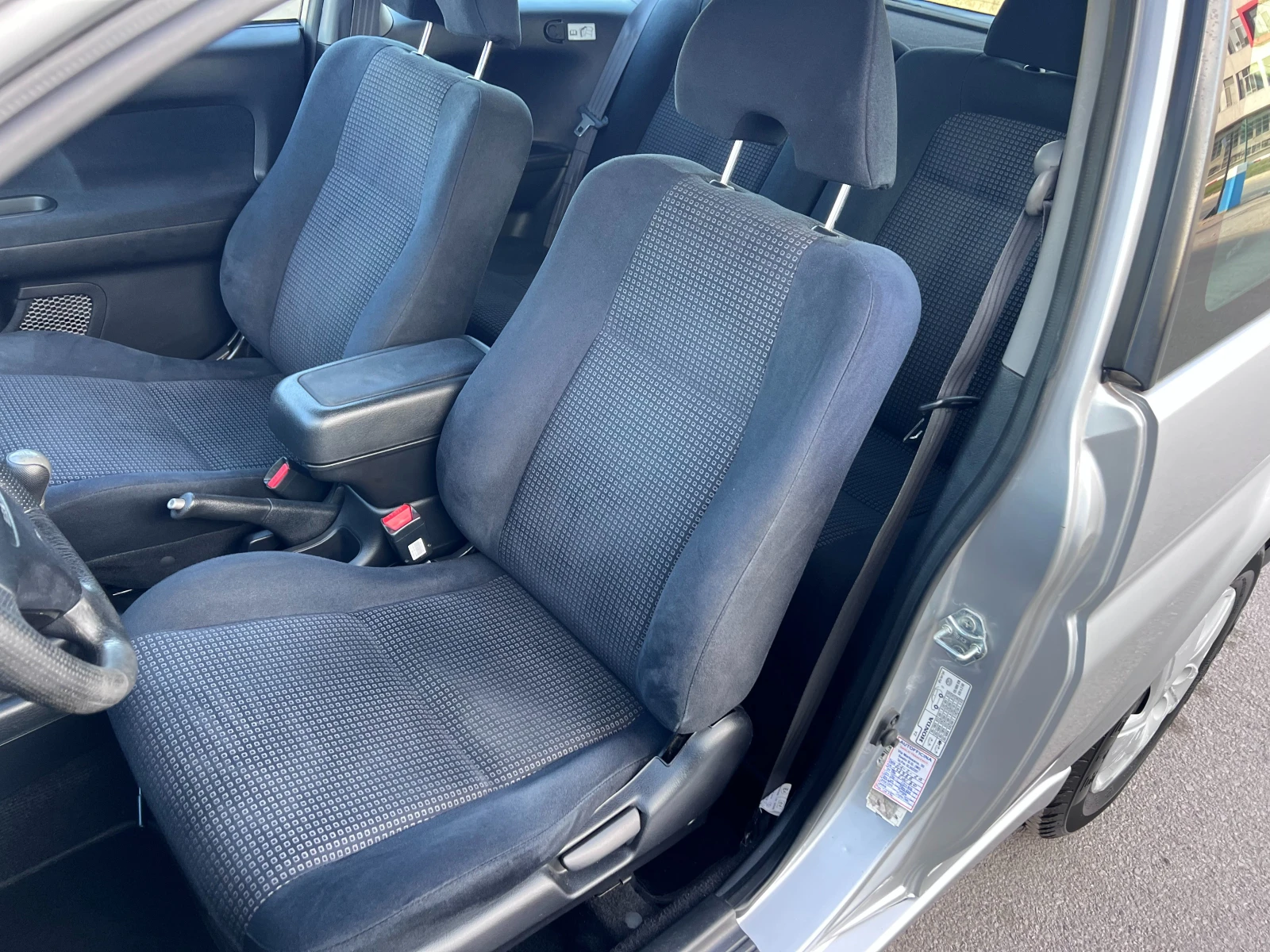 Honda Hr-v 1.6i КЛИМА НОВИ ГУМИ 141 000км! ТОП СЪСТОЯНИЕ   - изображение 9