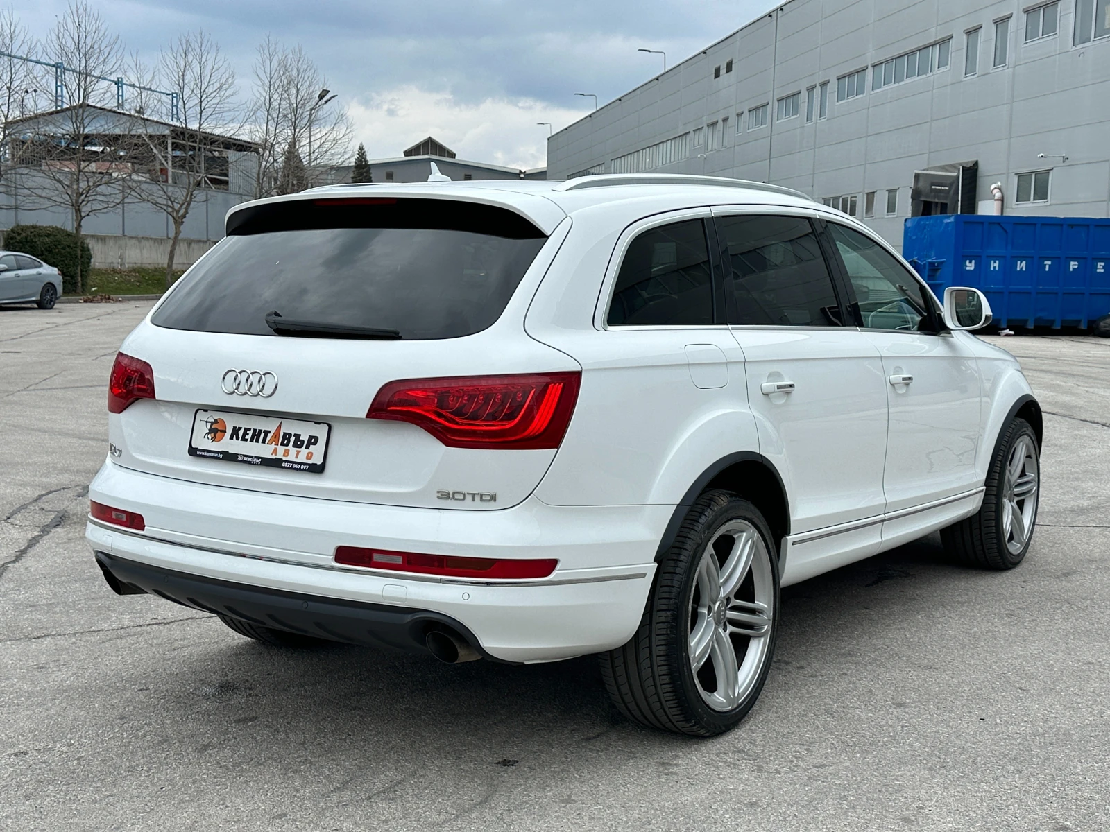 Audi Q7, снимка 4 - Автомобили и джипове - 53922499