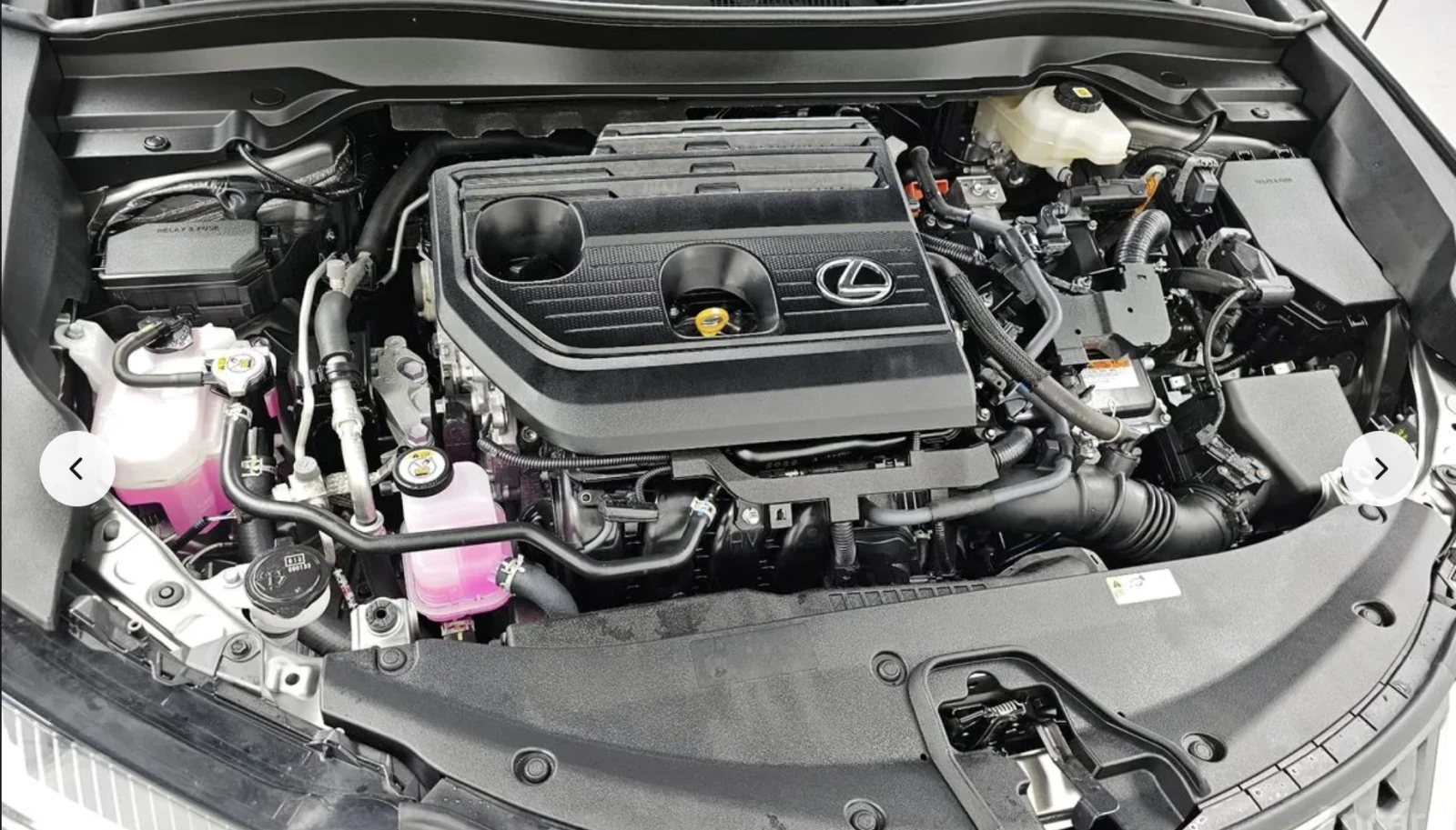 Lexus UX 300h ПОДГРЕВ* ОБДУХВАНЕ* 360КАМЕРА* КЕЙЛЕС* , снимка 16 - Автомобили и джипове - 54157342