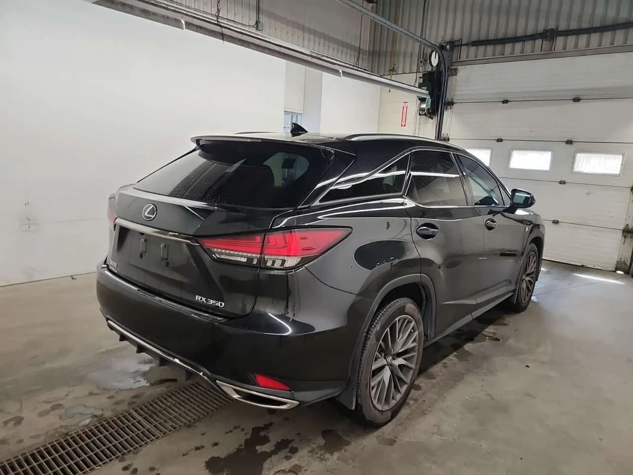 Lexus RX 350 ДИСТРОНИК * 360 * 2 КЛЮЧА * ОБДУХВАНЕ * CARFAX, снимка 3 - Автомобили и джипове - 54919017