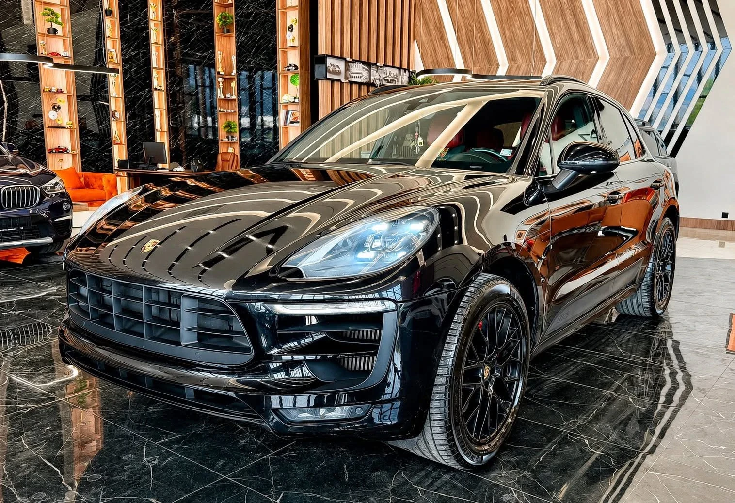 Porsche Macan GTS | PANO | , снимка 2 - Автомобили и джипове - 54933631