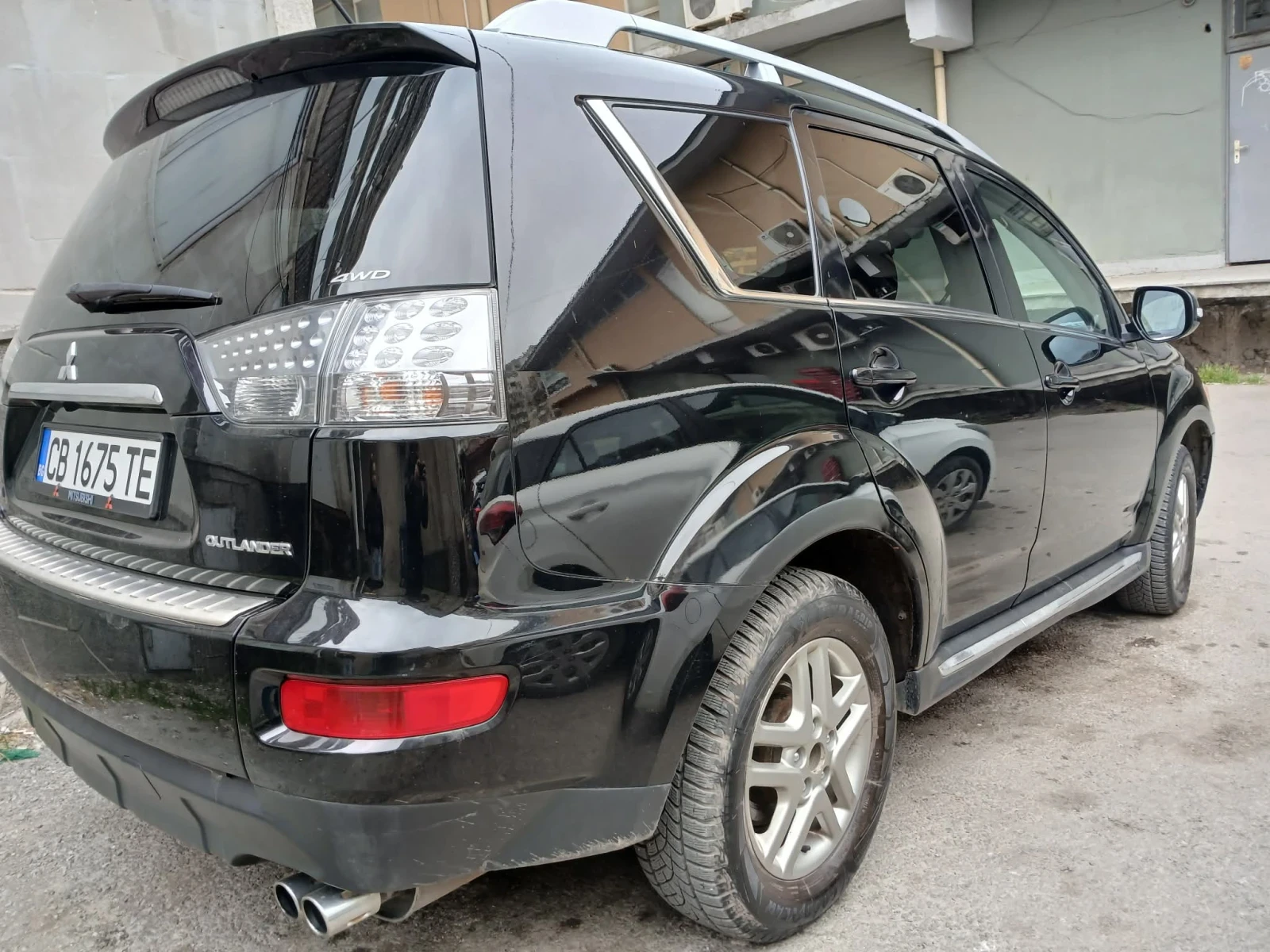 Mitsubishi Outlander 2.2, снимка 5 - Автомобили и джипове - 54946175
