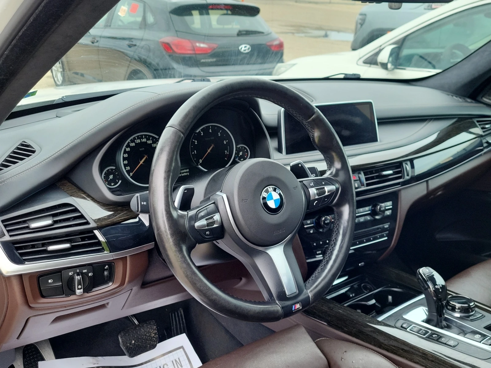 BMW X5 35I * M ПАКЕТ * ОБДУХВАНЕ * HEAD UP, снимка 9 - Автомобили и джипове - 54992424