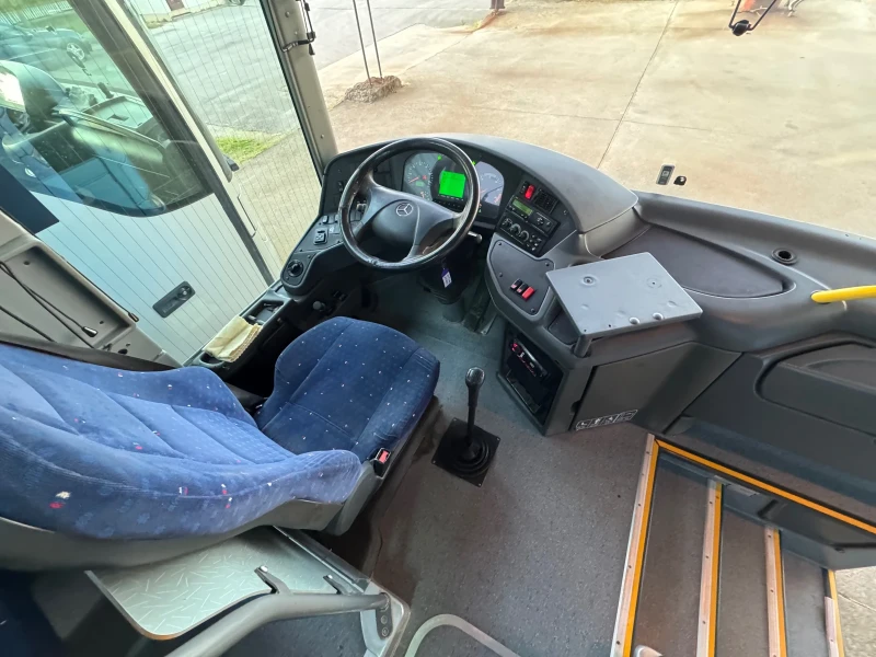 Mercedes-Benz Intouro O 560 ME UL KLIMA, снимка 9 - Бусове и автобуси - 49896203