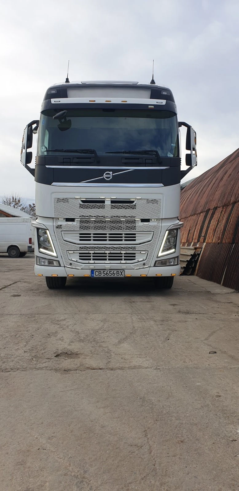 Volvo Fh, снимка 2 - Камиони - 48302944