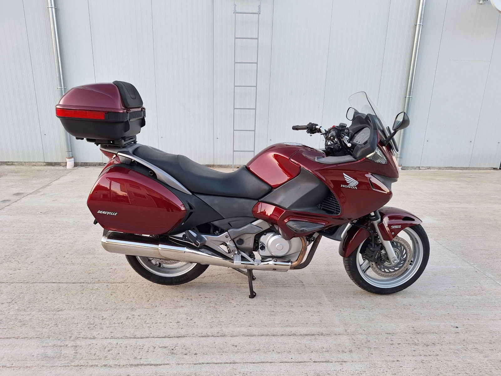 Honda Deauville 700 ABS - изображение 4