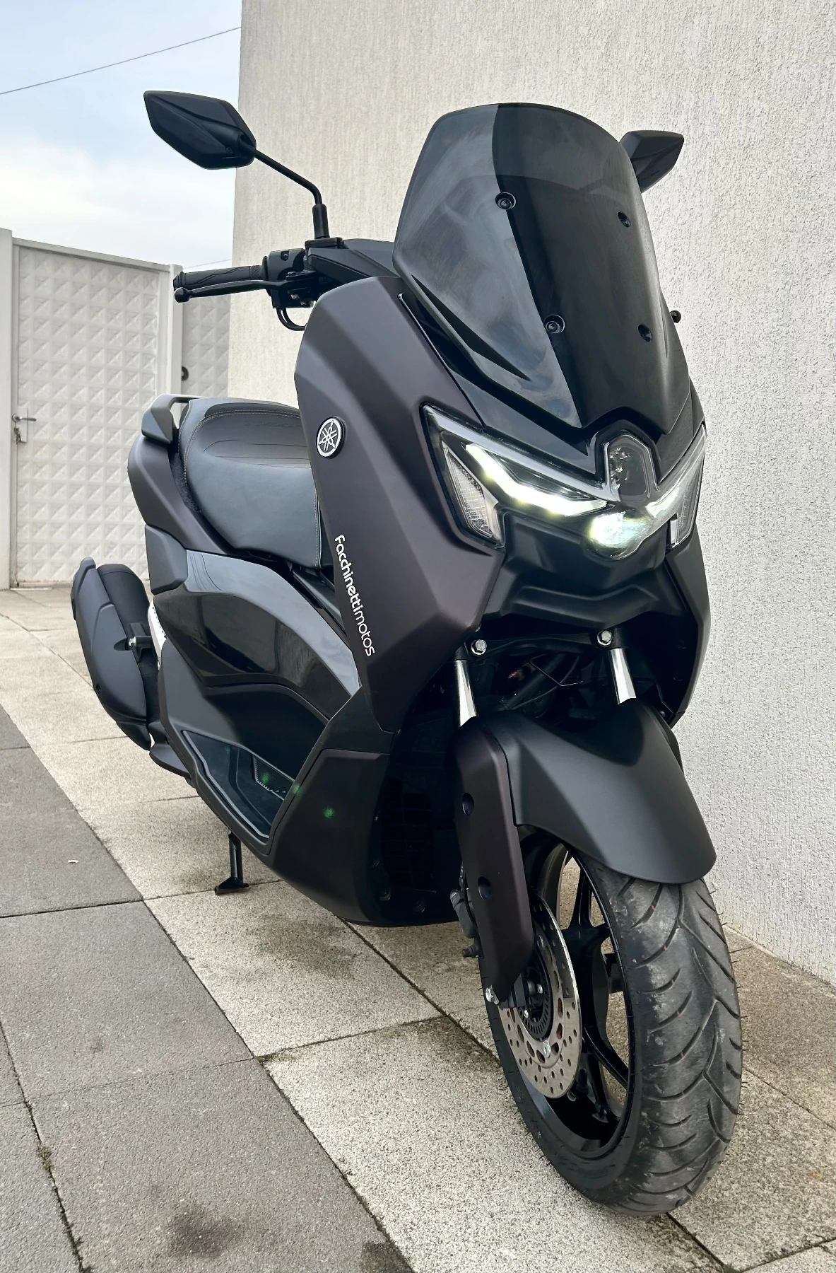 Yamaha NMAX 125 - изображение 2