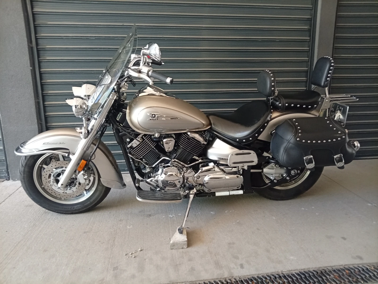 Yamaha V-Star 1100 Silverado, снимка 4 - Мотоциклети и мототехника - 55980549