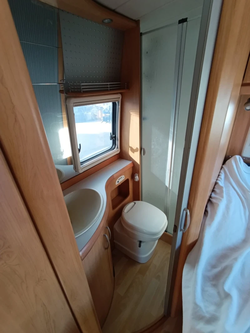 Кемпер Fiat Ducato Hobby 600, снимка 9 - Каравани и кемпери - 53596120