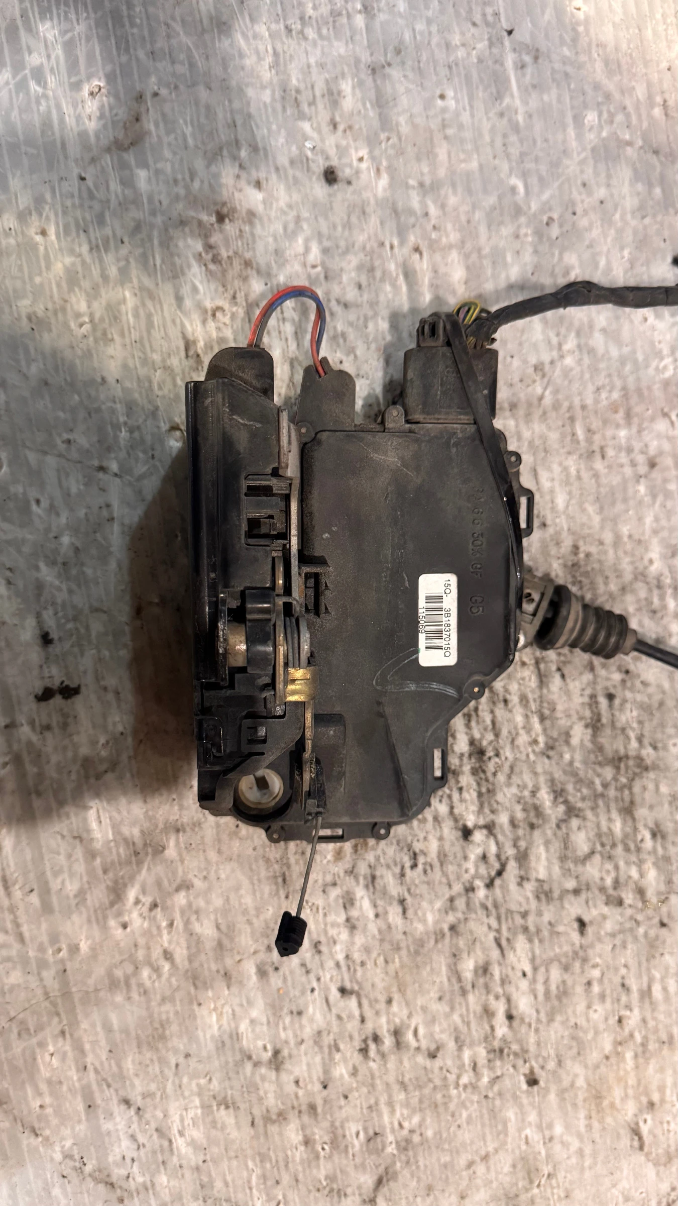 ����� �� ����� �� VW Golf 4 - 15Q-3B1837015Q / 115069 | Mobile.bg � ����������� 1