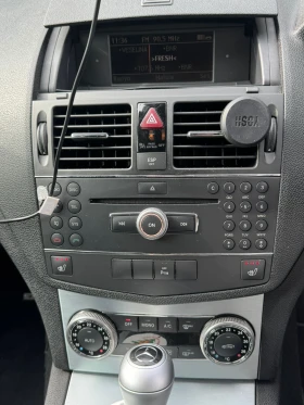 Mercedes-Benz C 200, снимка 4