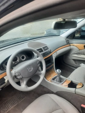 Mercedes-Benz E 220 2009, снимка 4