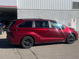 Toyota Sienna * AWD * CARFAX * БЕЗ ПЪРВОНАЧАЛНА ВНОСКА, снимка 3