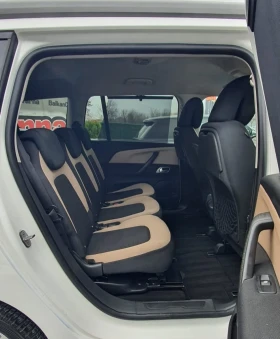 Citroen Grand C4 Picasso 1.6 е-HDI Exclusive 7места, снимка 13 - Автомобили и джипове - 53682781
