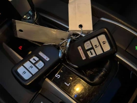 Honda Civic * Touring * 2 �����* PANO* �������* KEYLESS*  | Mobile.bg � ����� ������ 15