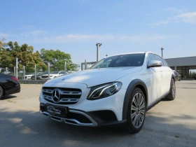 ������ Mercedes-Benz E 220