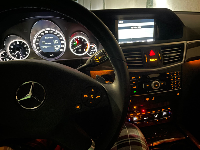 Mercedes-Benz E 350, снимка 9 - Автомобили и джипове - 45955777