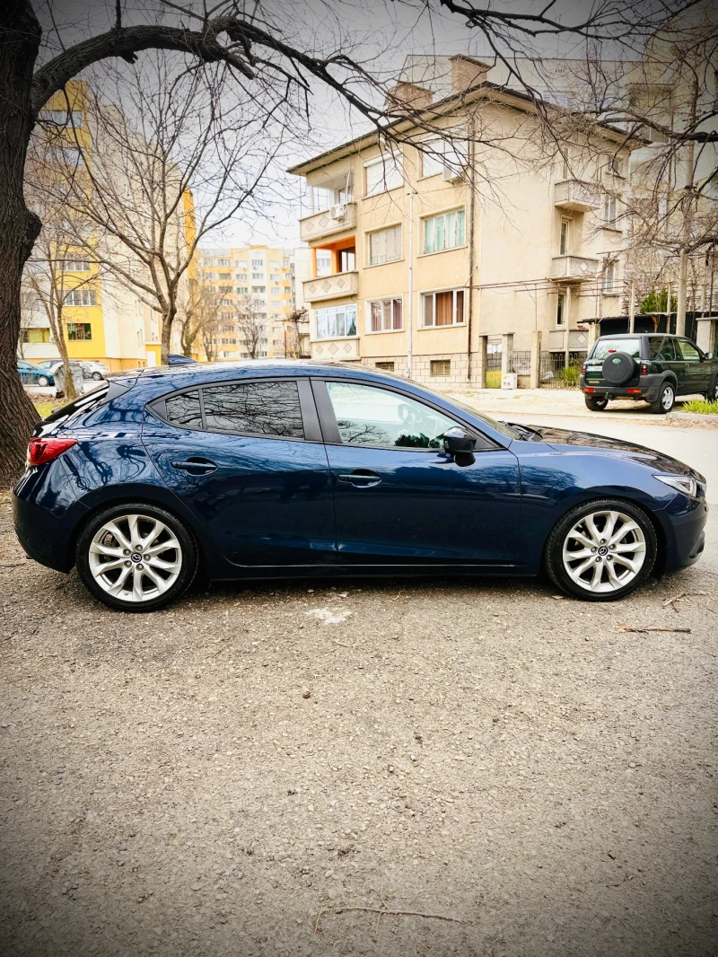 Mazda 3 2.2 Bi-Turbo Skyactiv Automatic, снимка 3 - Автомобили и джипове - 49115032