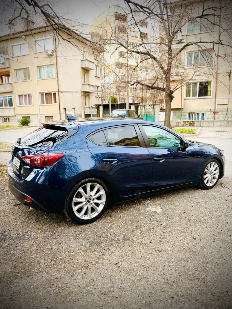 Mazda 3 2.2 Bi-Turbo Skyactiv Automatic, снимка 2 - Автомобили и джипове - 49115032