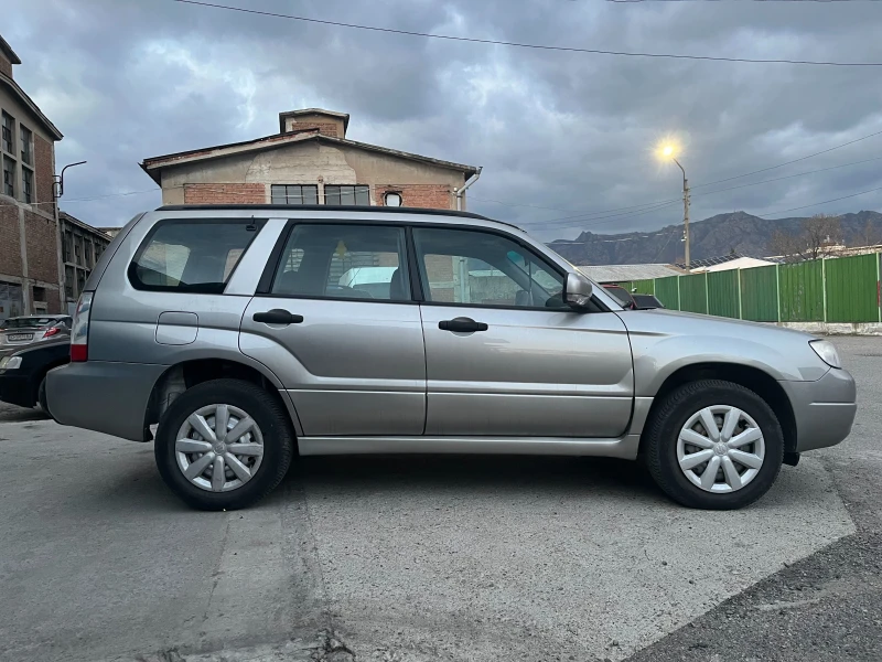 Subaru Forester, снимка 5 - Автомобили и джипове - 49133280