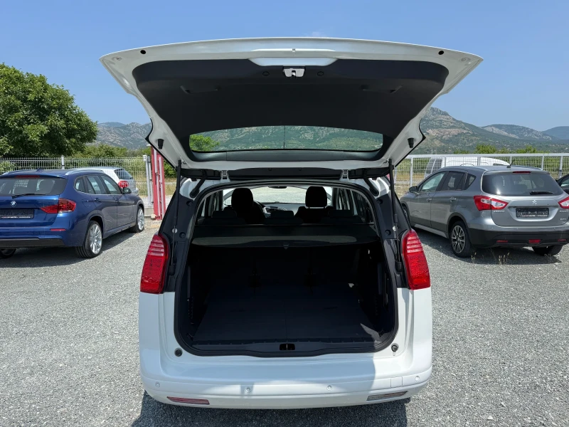 Peugeot 5008 (KATO НОВА)^(7-МЕСТА), снимка 13 - Автомобили и джипове - 50638468