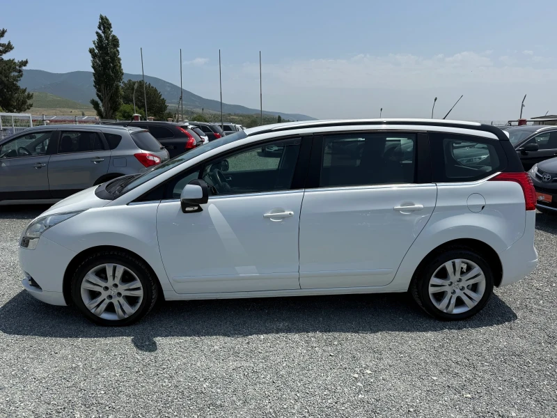 Peugeot 5008 (KATO НОВА)^(7-МЕСТА), снимка 10 - Автомобили и джипове - 50638468