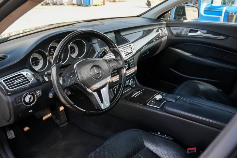Mercedes-Benz CLS 350, снимка 10 - Автомобили и джипове - 51209097