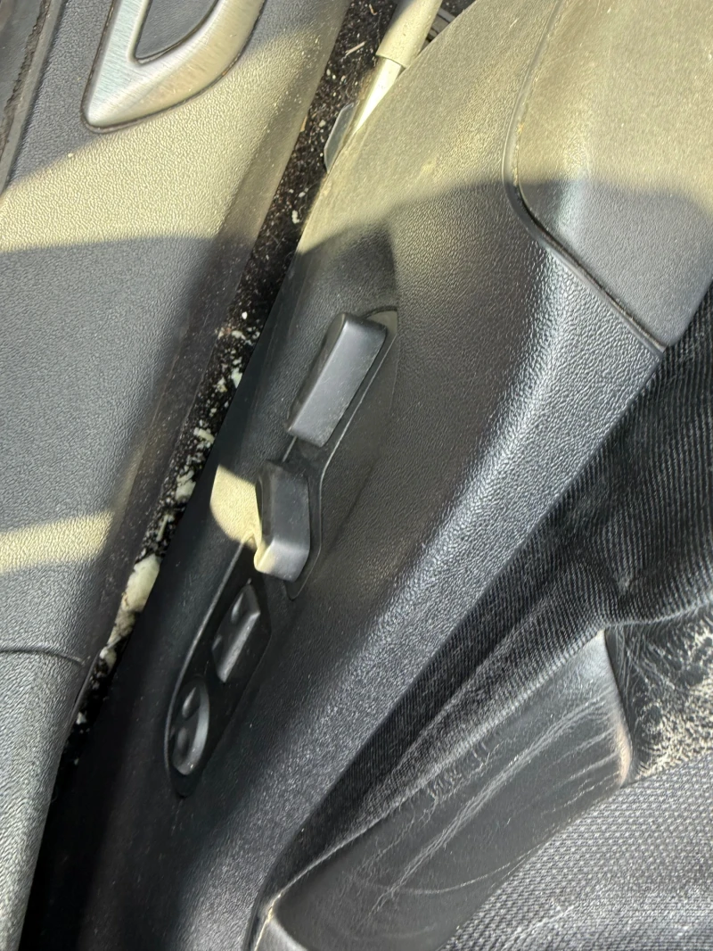 Citroen C5 2.0 hdi auto, снимка 11 - Автомобили и джипове - 51453559