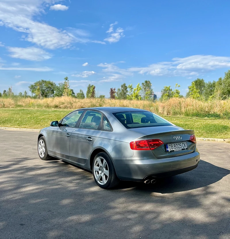 Audi A4 1.8 T, снимка 3 - Автомобили и джипове - 52535444