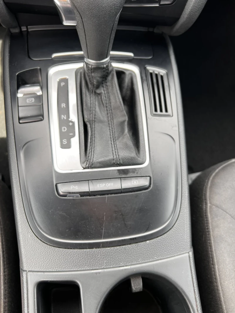 Audi A4 1.8 T, снимка 9 - Автомобили и джипове - 52535444