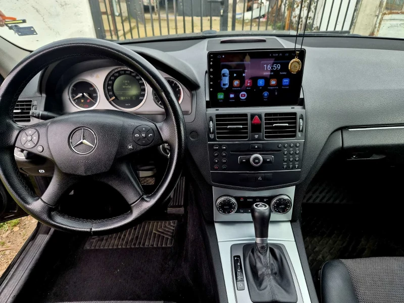 Mercedes-Benz C 200, снимка 8 - Автомобили и джипове - 53403098