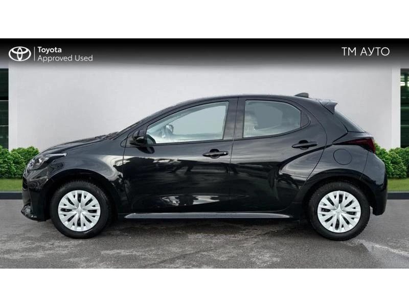 Toyota Yaris 1.5HSD Dynamic, снимка 3 - Автомобили и джипове - 48586459