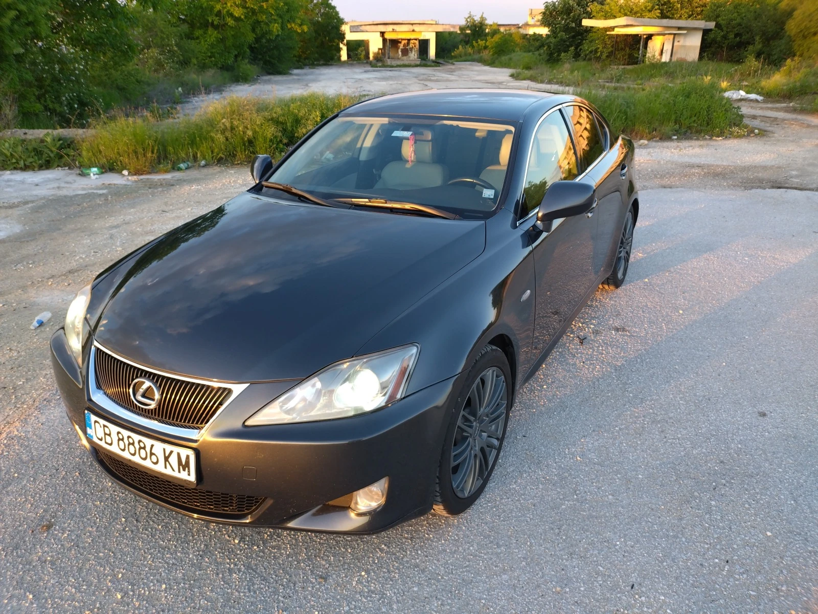 Lexus IS 250 - изображение 3