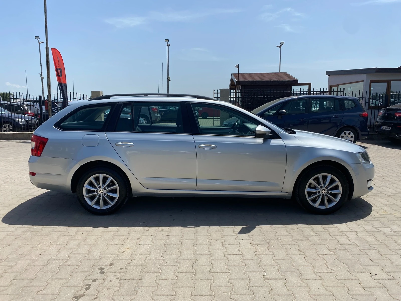 Skoda Octavia 1.4I/METAN AUTOMATIC EURO 6B - изображение 6