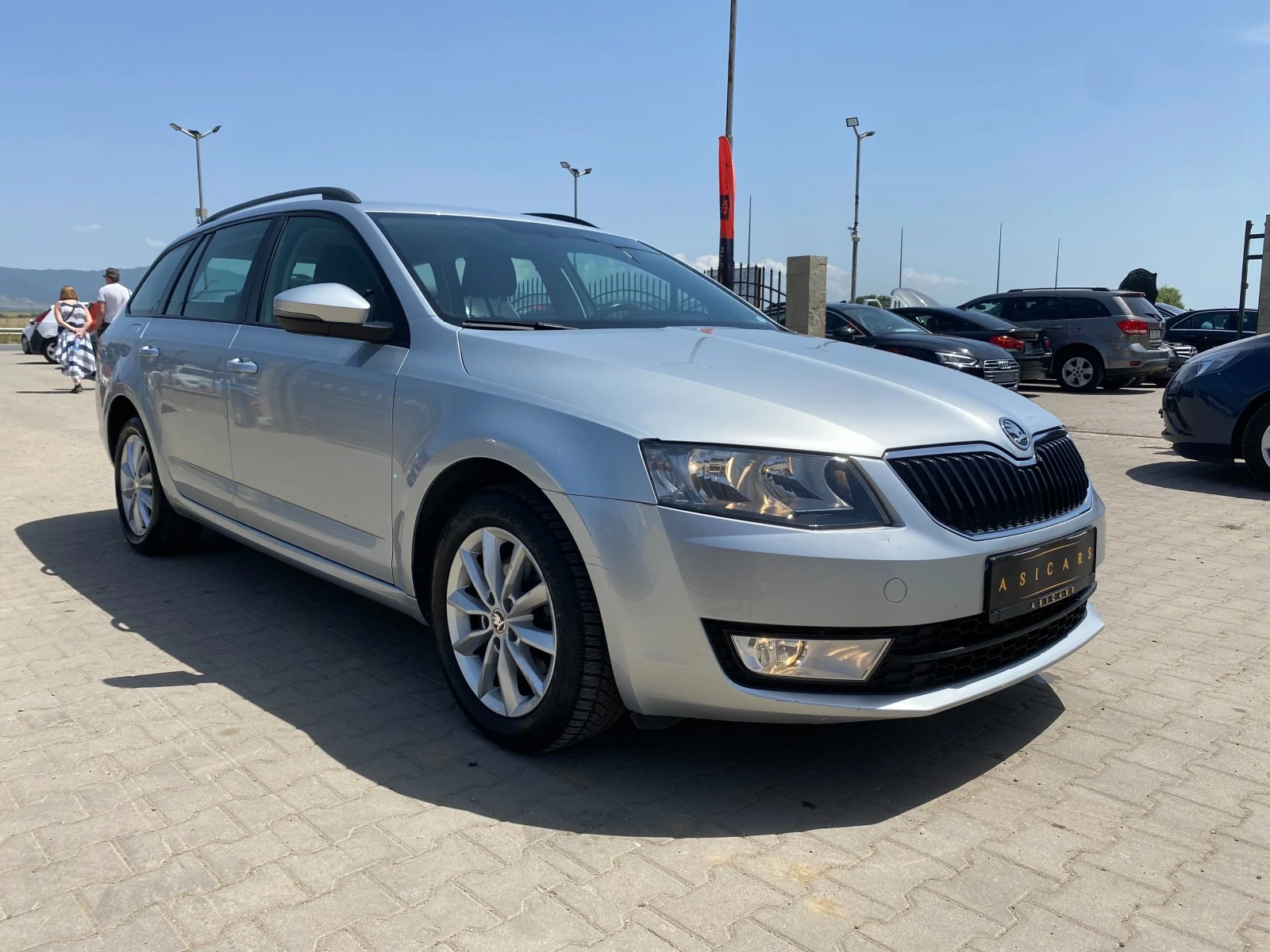 Skoda Octavia 1.4I/METAN AUTOMATIC EURO 6B - изображение 7