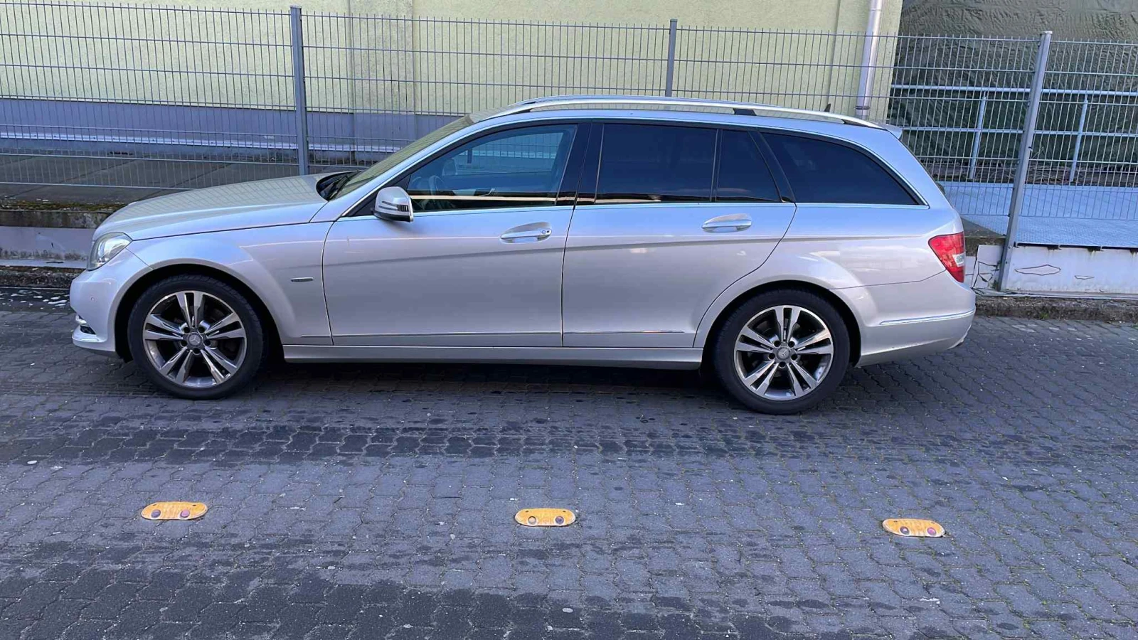 Mercedes-Benz C 220  - изображение 5