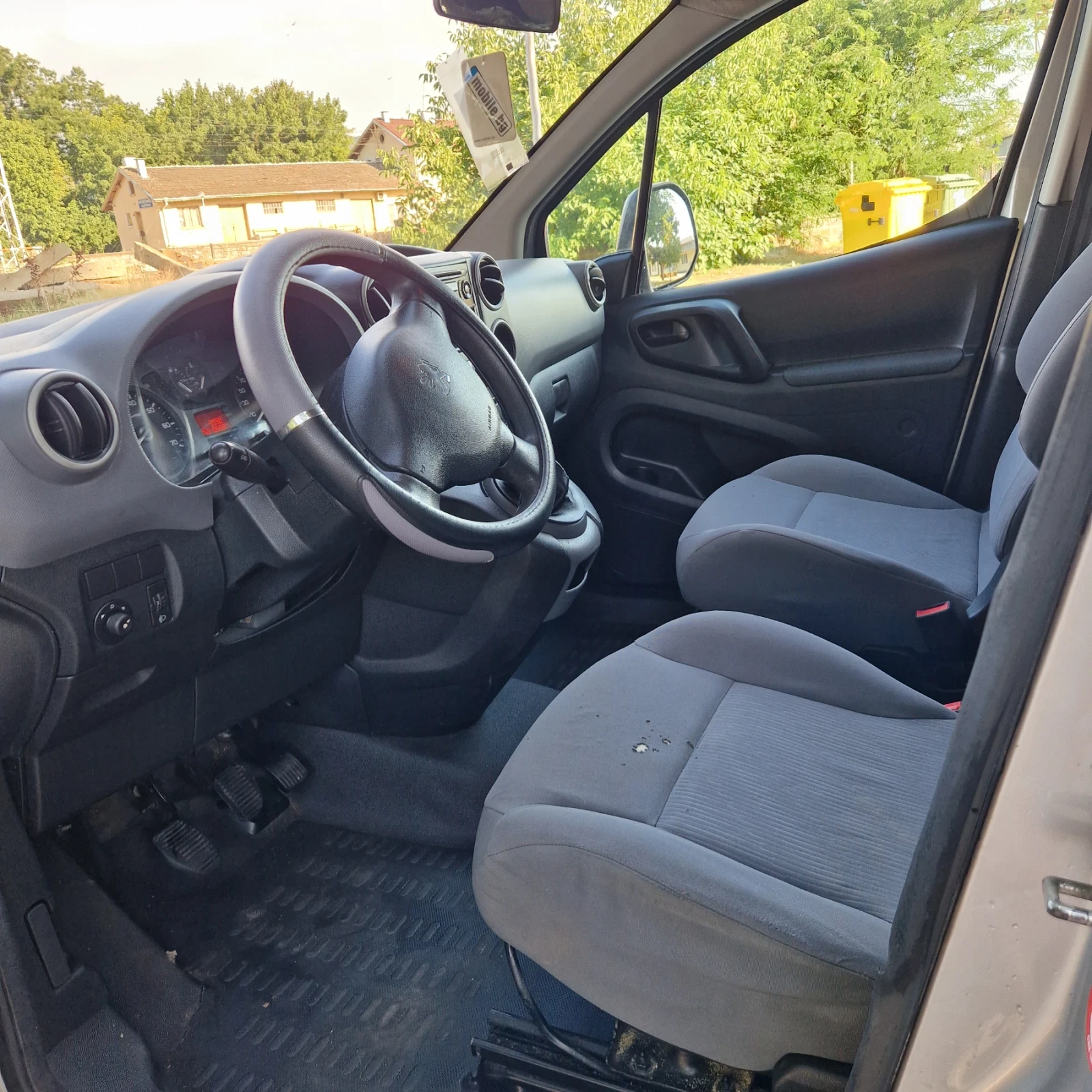 Peugeot Partner 1.6 HDI - изображение 9
