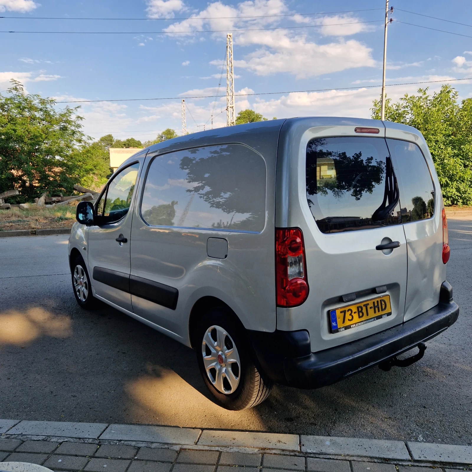 Peugeot Partner 1.6 HDI - изображение 2