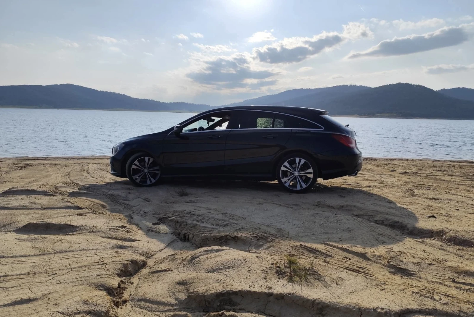 Mercedes-Benz CLA 200  - изображение 4