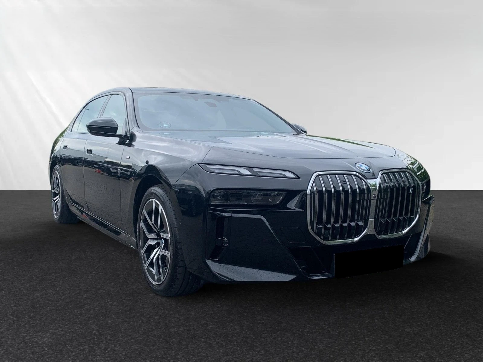 BMW i7 eDRIVE50 M-SPORT PAKET HEAD UP PANO B&W - изображение 3